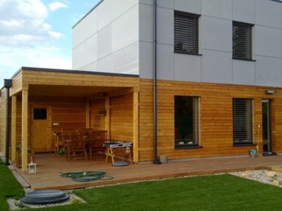 dřevostavba venkovní žaluzie