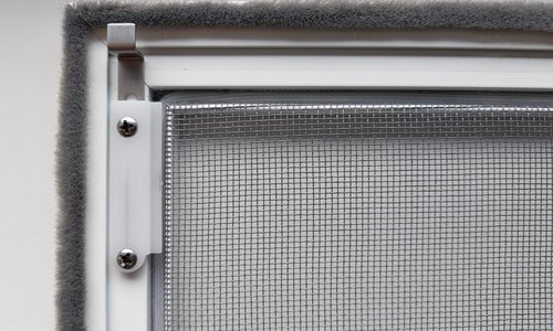 Pevné sítě proti hmyzu OSU do hliníkových oken