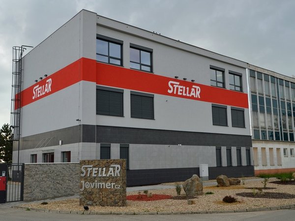 Stellar, Chrlice - Prominent C-80 s vodiacimi lištami